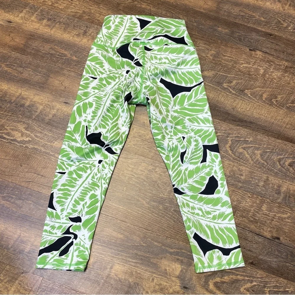ALO Yoga Leggings Womens XS High Waist Capri Green Palm Springs Print Pants